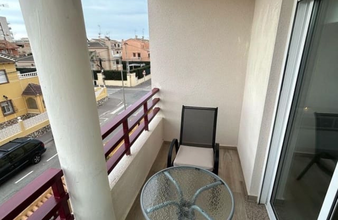 Resale - Apartment - Torrevieja