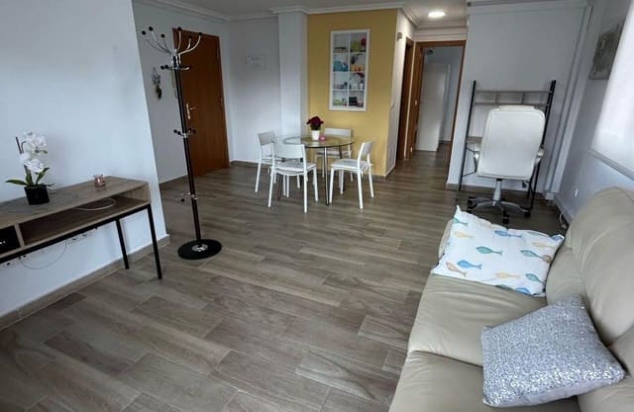 Resale - Apartment - Torrevieja