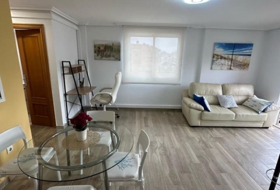 Resale - Apartment - Torrevieja