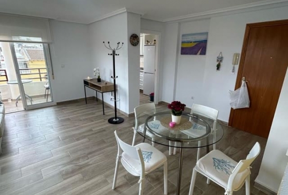 Resale - Apartment - Torrevieja