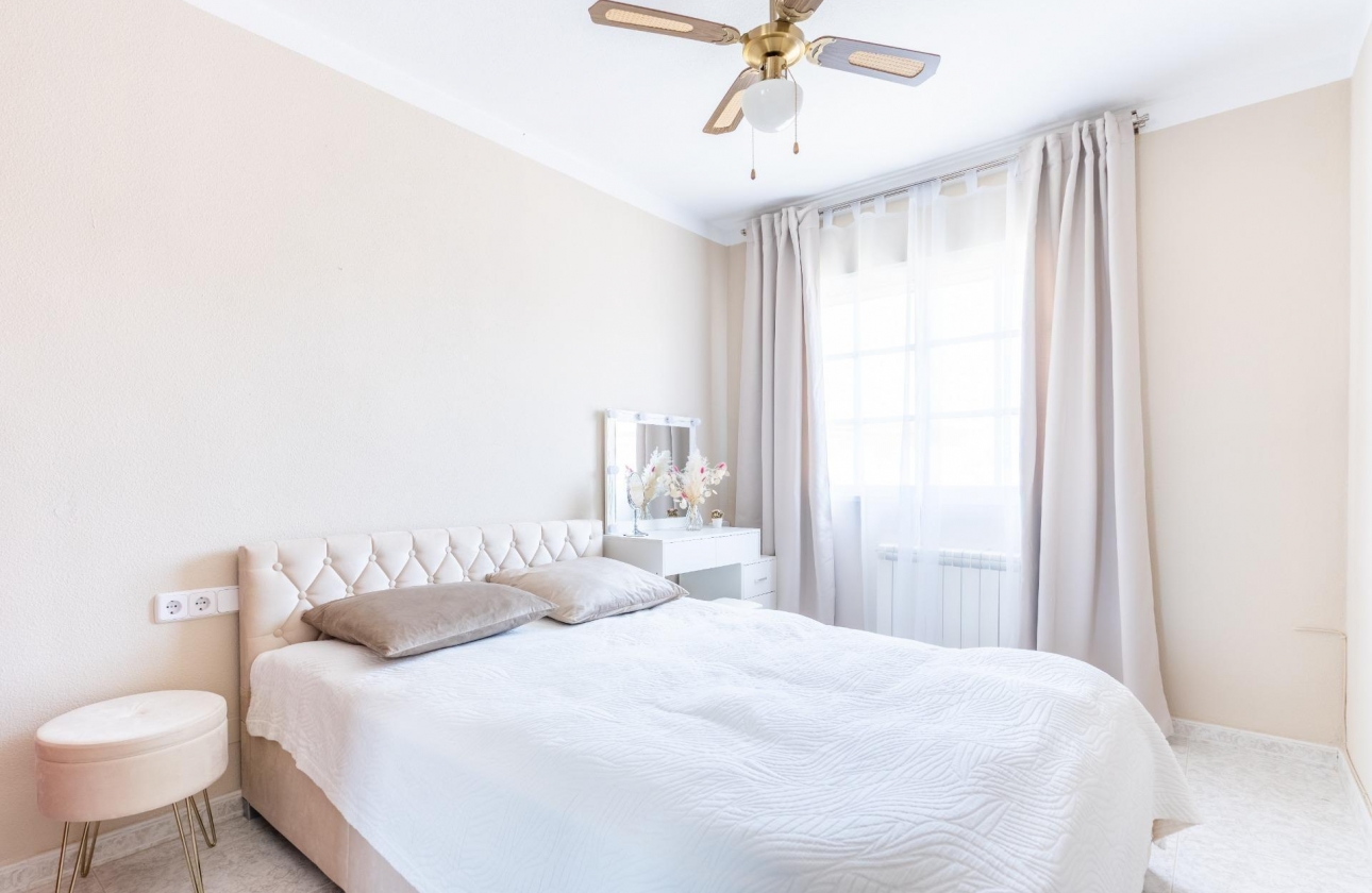 Resale - Semi-detached - Torrevieja - Los Balcones