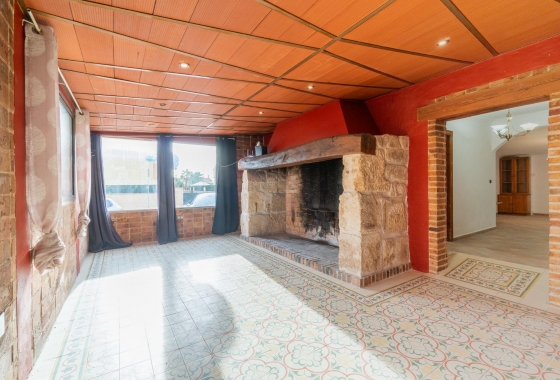 Resale - Villa - Torrevieja - Los Altos