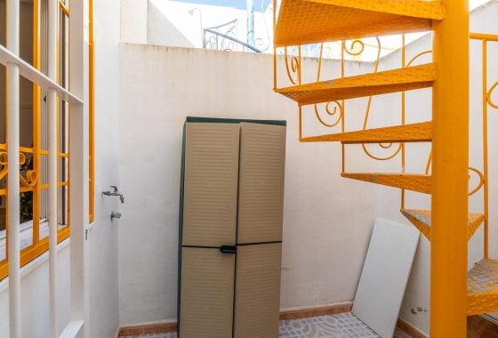 Resale - Villa - Torrevieja - El limonar