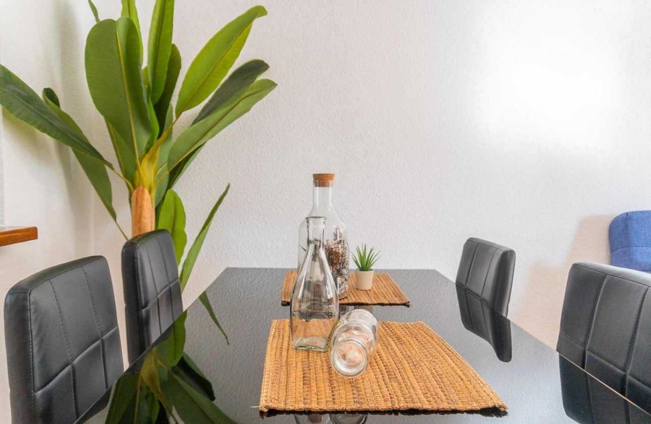 Resale - Villa - Torrevieja - El limonar