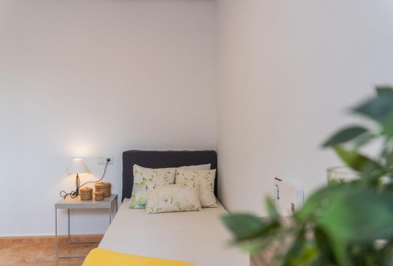 Resale - Villa - Torrevieja - El limonar