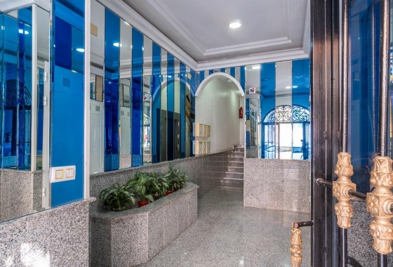 Resale - Apartment - Torrevieja - Centro