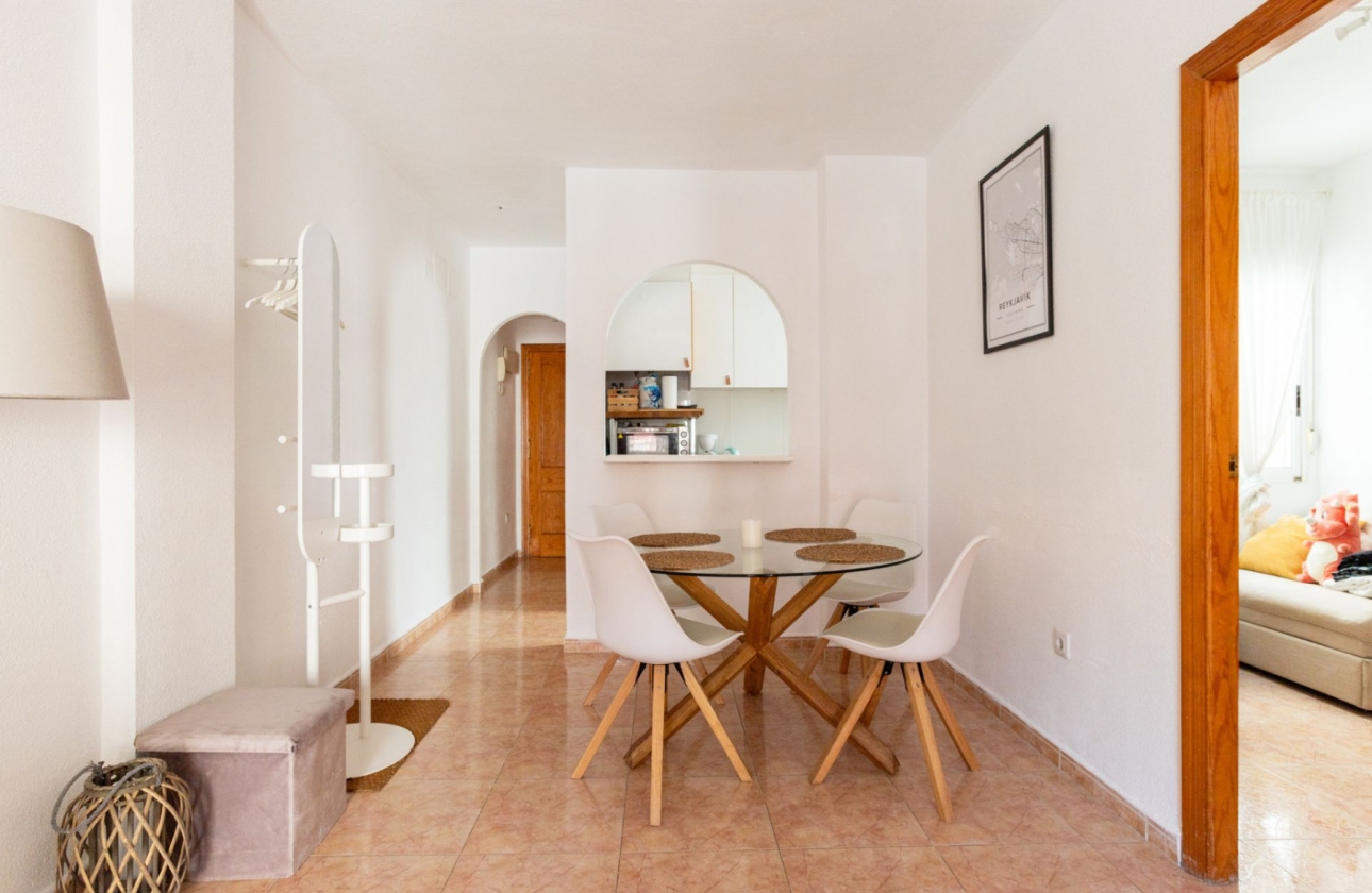 Resale - Apartment - Torrevieja