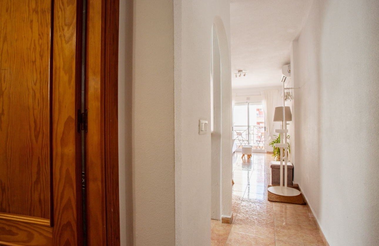 Resale - Apartment - Torrevieja