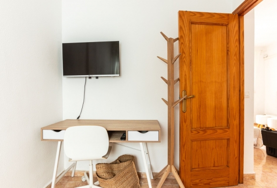 Resale - Apartment - Torrevieja