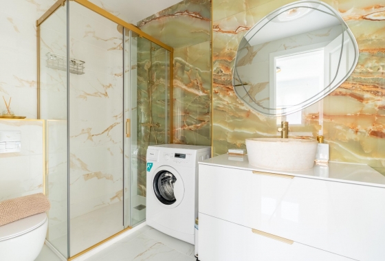 Rynek wtórny - Szeregowiec - Torrevieja - Punta Prima