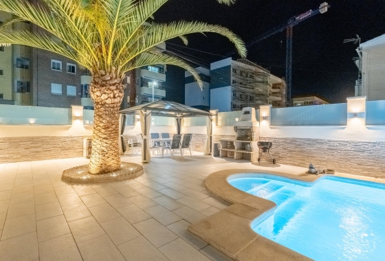 Rynek wtórny - Szeregowiec - Torrevieja - Punta Prima