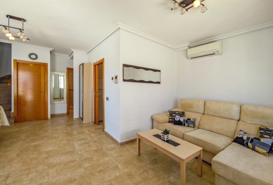 Resale - Villa - Torrevieja - La Mata