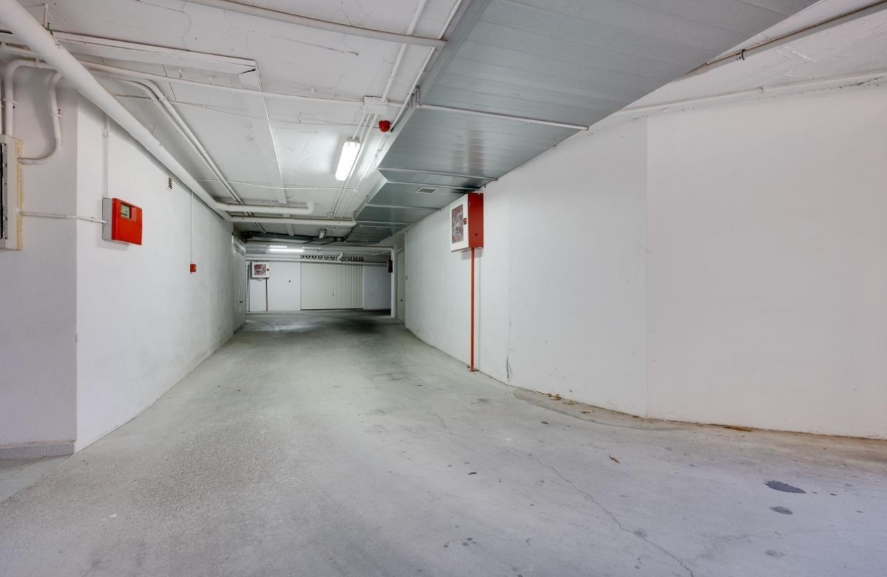 Resale - Villa - Torrevieja - La Mata