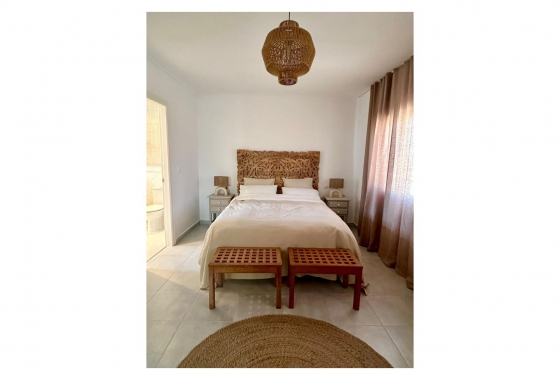 Resale - Villa - Torrevieja - San Luis