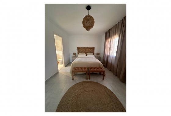 Resale - Villa - Torrevieja - San Luis