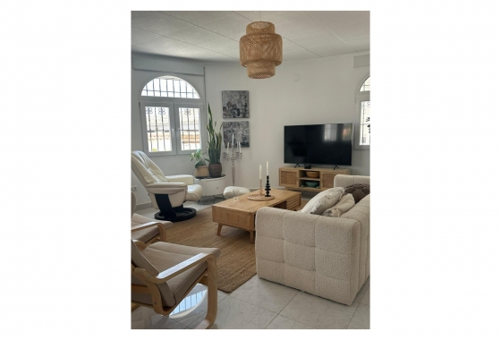 Resale - Villa - Torrevieja - San Luis