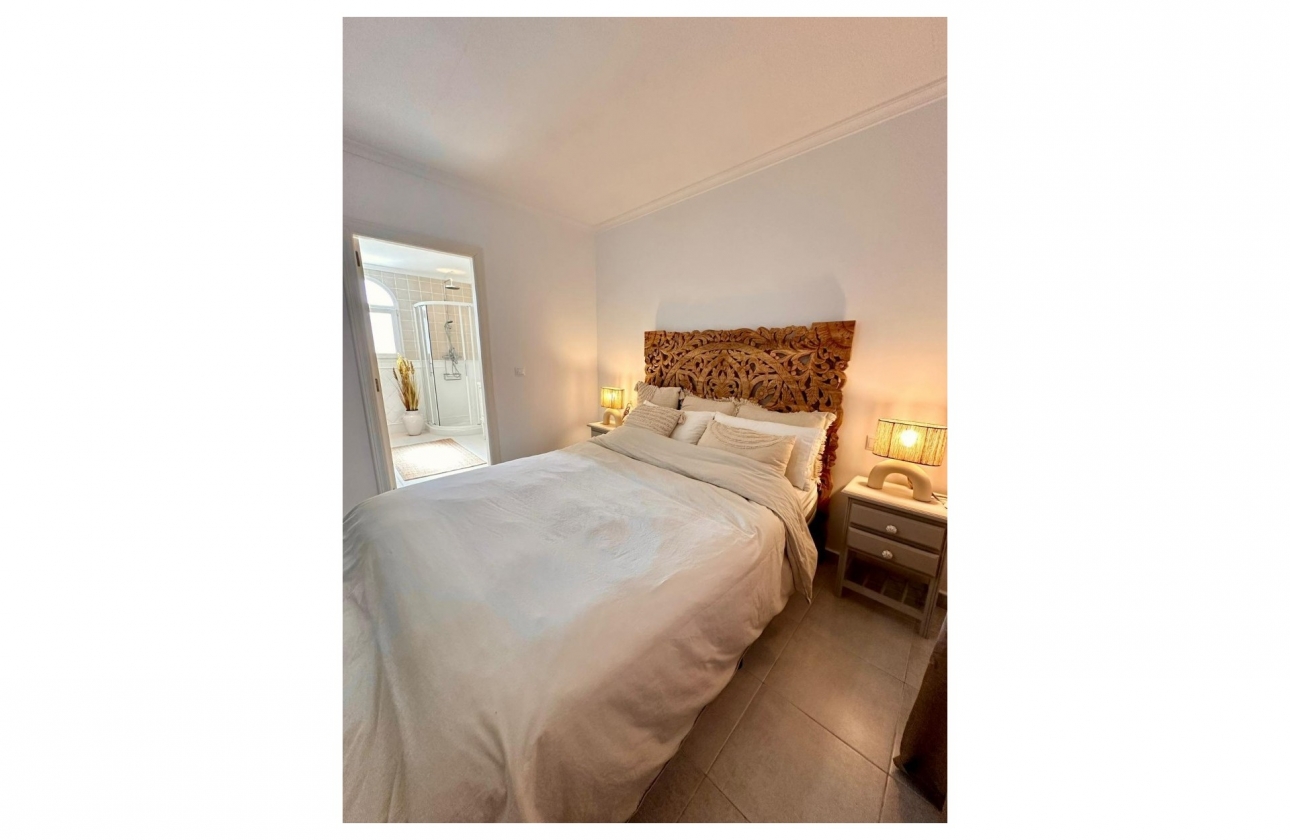 Resale - Villa - Torrevieja - San Luis