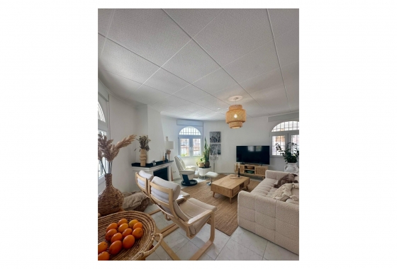 Resale - Villa - Torrevieja - San Luis