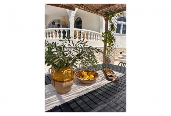 Resale - Villa - Torrevieja - San Luis