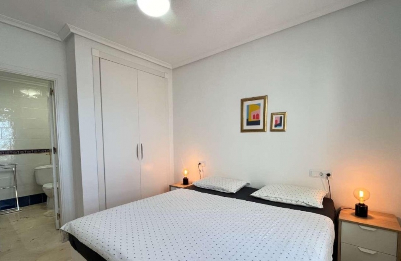 Resale - Apartment - Orihuela Costa - Playa Flamenca