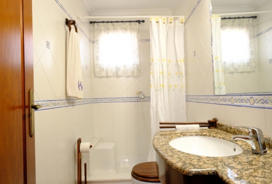 Rynek wtórny - Villa - Orihuela - Correntías Medias