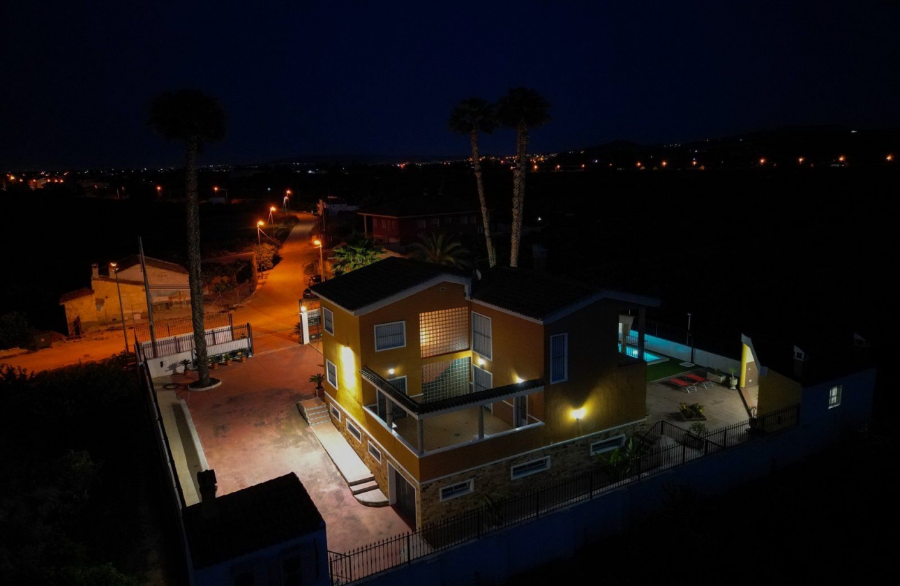 Rynek wtórny - Villa - Orihuela - Correntías Medias