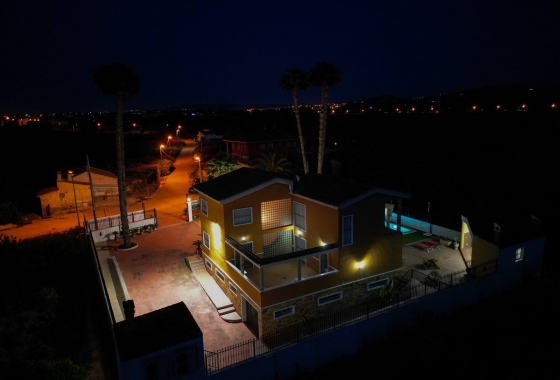 Rynek wtórny - Villa - Orihuela - Correntías Medias