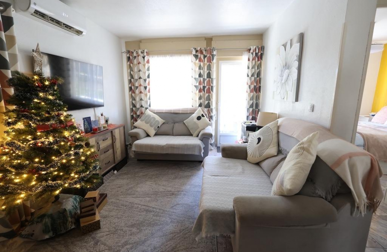 Resale - Bungalow - Torrevieja - Paraje natural