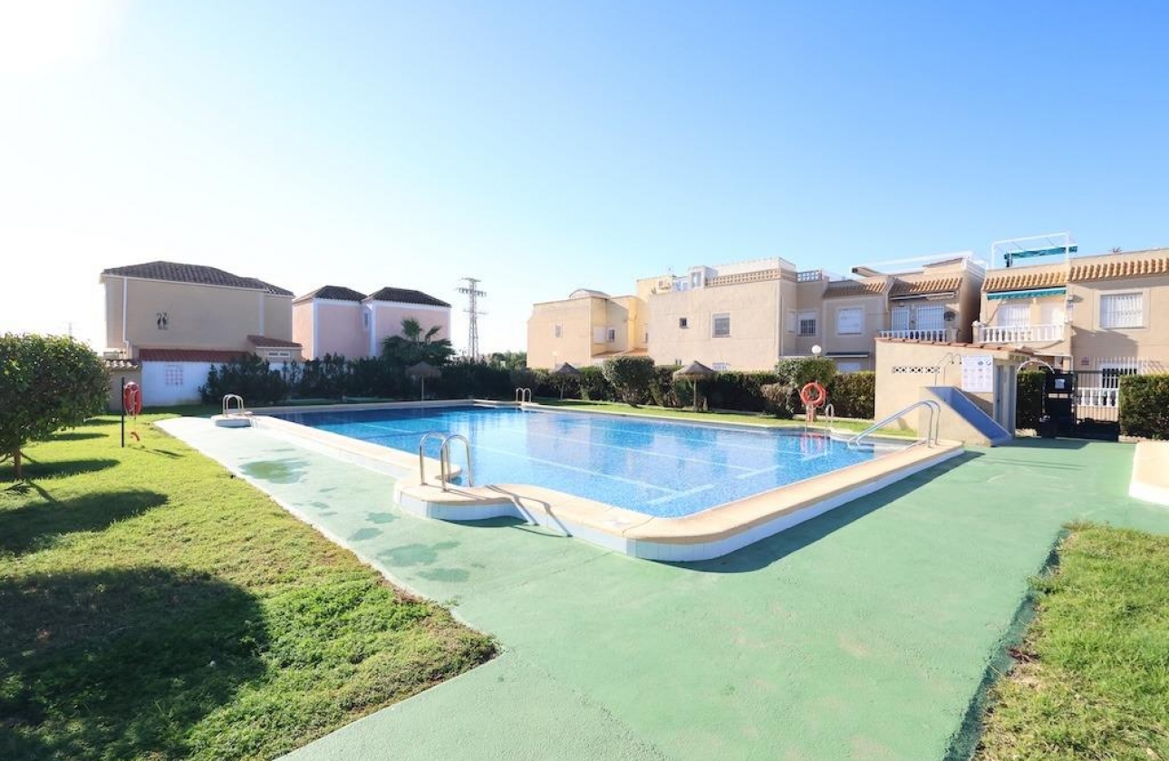 Resale - Bungalow - Torrevieja - Paraje natural