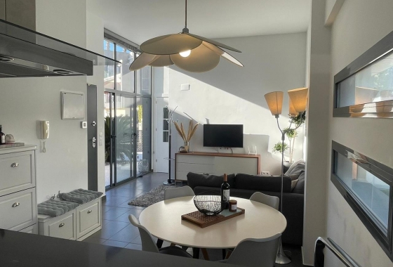 Rynek wtórny - Villa - Orihuela Costa - Villamartín