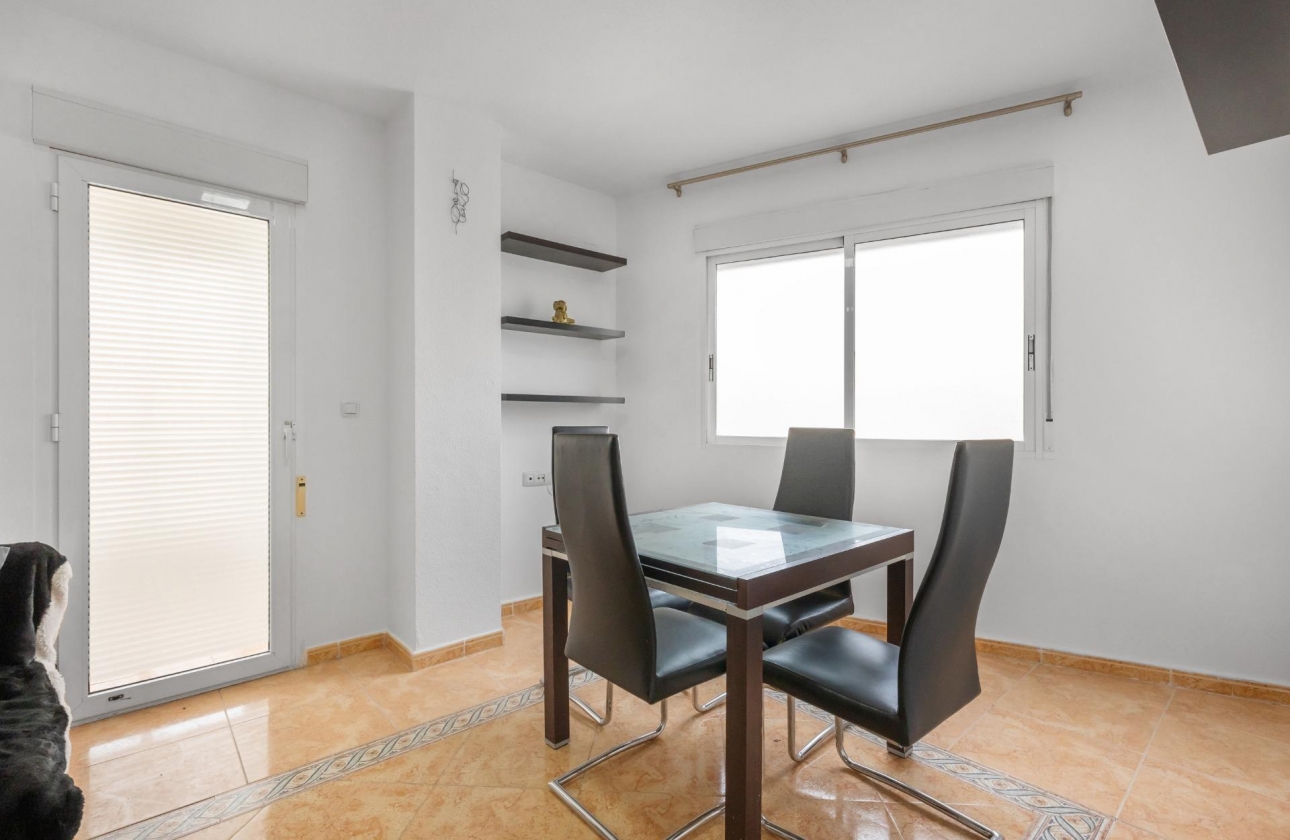 Rynek wtórny - Apartament - Torrevieja - Playa del Cura