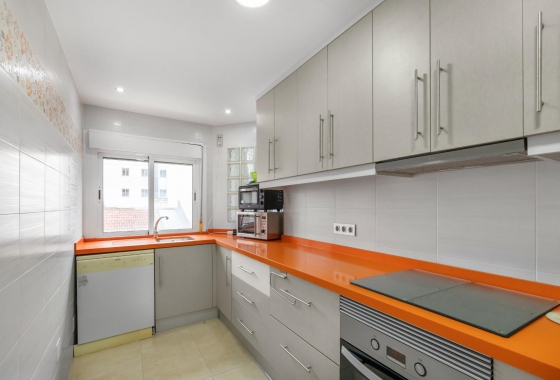 Resale - Apartment - Torrevieja