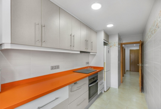 Resale - Apartment - Torrevieja