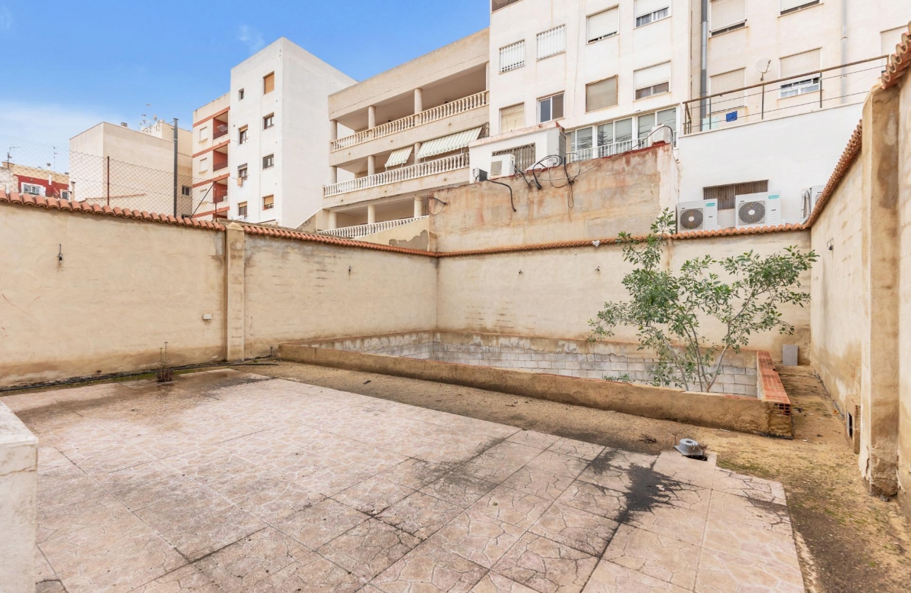 Resale - Apartment - Torrevieja