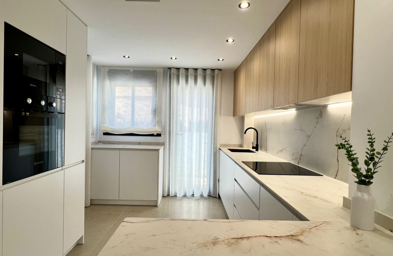 New Build - Townhouse - Benferri