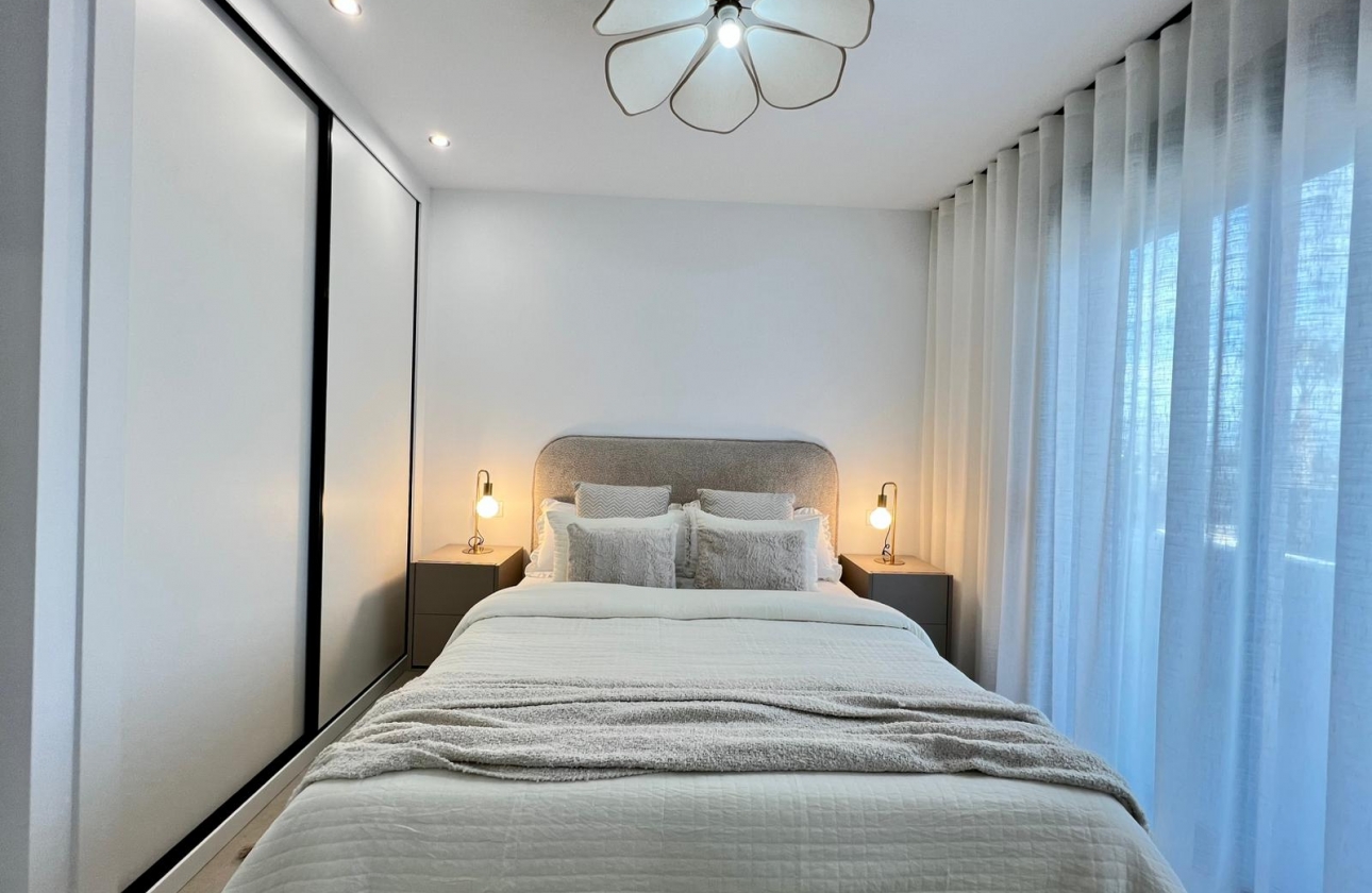 New Build - Townhouse - Benferri