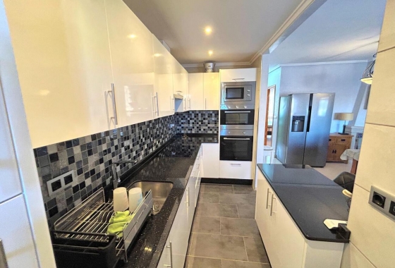 Rynek wtórny - Szeregowiec - Orihuela Costa - Costa Blanca