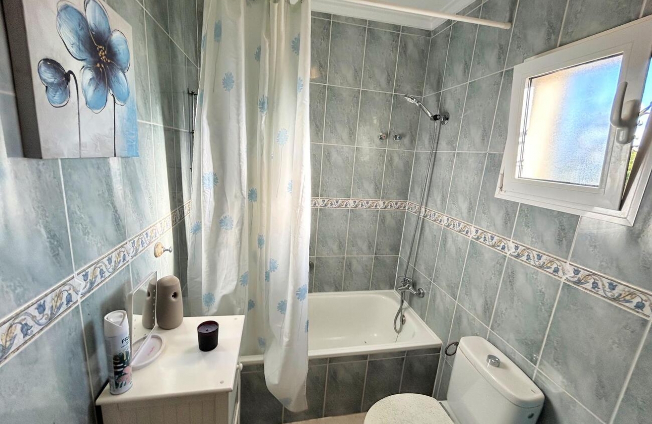 Rynek wtórny - Szeregowiec - Orihuela Costa - Costa Blanca