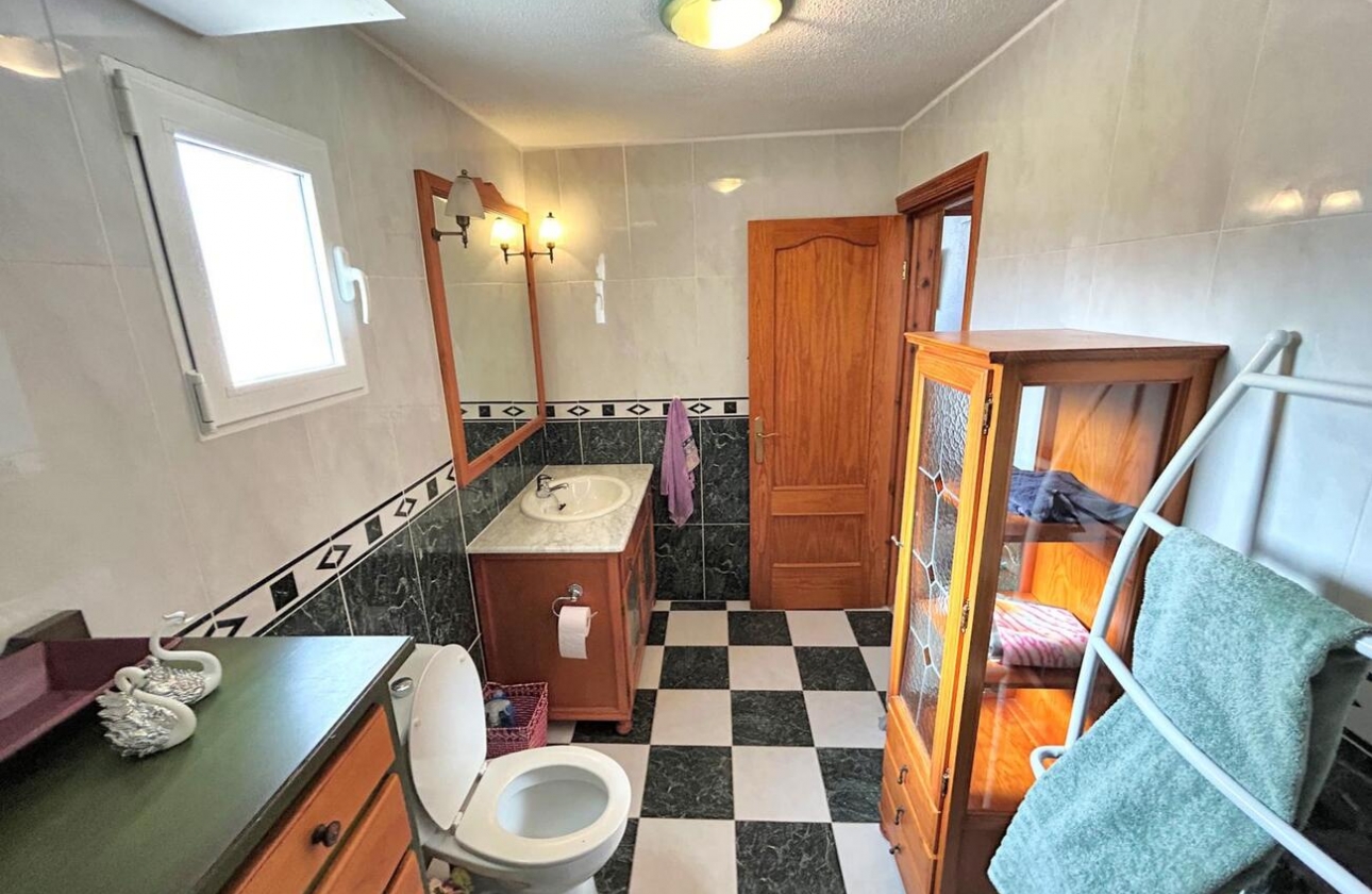 Rynek wtórny - Szeregowiec - Orihuela Costa - Costa Blanca