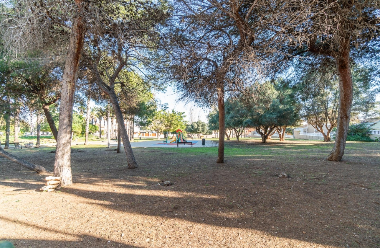 Rynek wtórny - Bliźniak - Torrevieja - Los Balcones