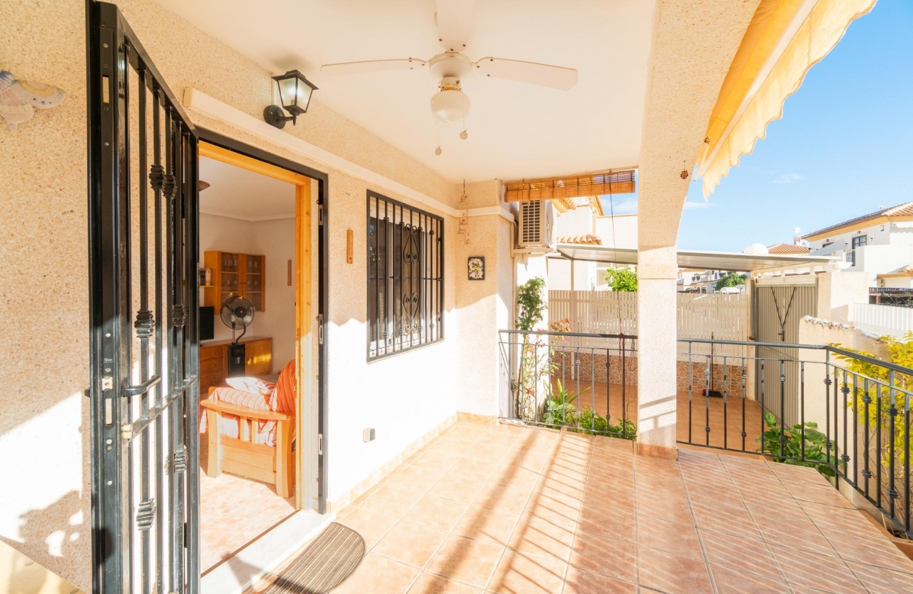 Resale - Semi-detached - Orihuela Costa - Playa Flamenca