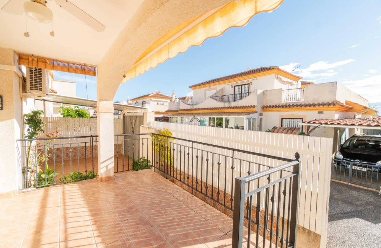 Resale - Semi-detached - Orihuela Costa - Playa Flamenca