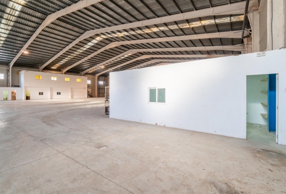 Wynajem długoterminowy - Nieruchomość komercyjna - Pilar de la Horadada - Polígono industrial Cañada de Práez