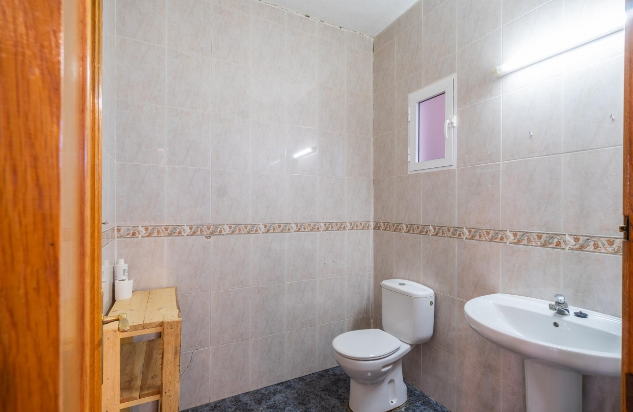 Wynajem długoterminowy - Nieruchomość komercyjna - Pilar de la Horadada - Polígono industrial Cañada de Práez