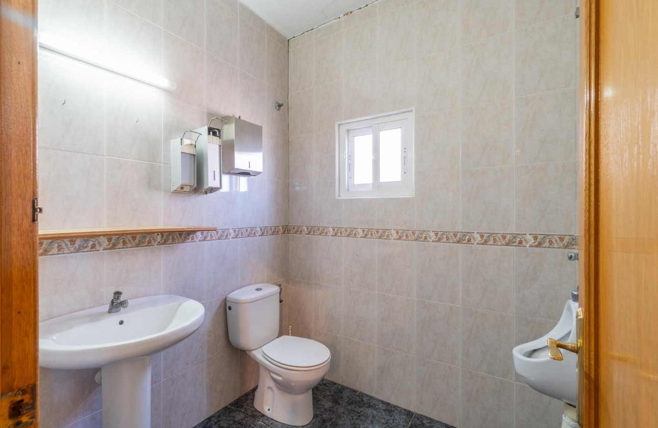 Wynajem długoterminowy - Nieruchomość komercyjna - Pilar de la Horadada - Polígono industrial Cañada de Práez