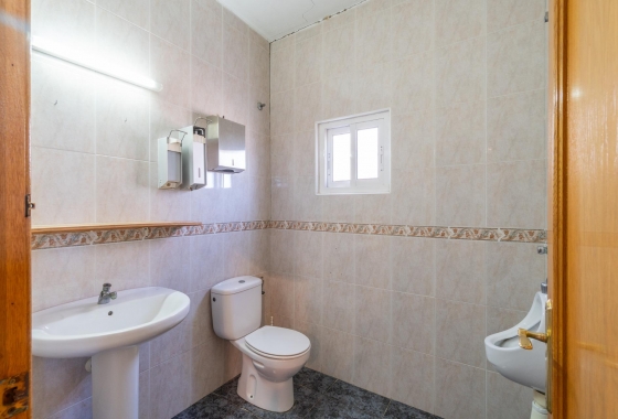 Wynajem długoterminowy - Nieruchomość komercyjna - Pilar de la Horadada - Polígono industrial Cañada de Práez