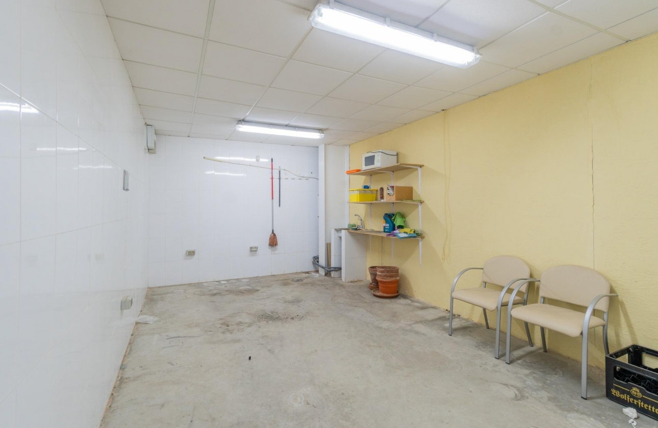 Wynajem długoterminowy - Nieruchomość komercyjna - Pilar de la Horadada - Polígono industrial Cañada de Práez