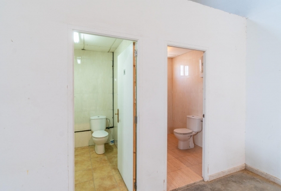 Wynajem długoterminowy - Nieruchomość komercyjna - Pilar de la Horadada - Polígono industrial Cañada de Práez