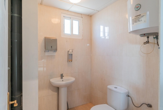 Wynajem długoterminowy - Nieruchomość komercyjna - Pilar de la Horadada - Polígono industrial Cañada de Práez