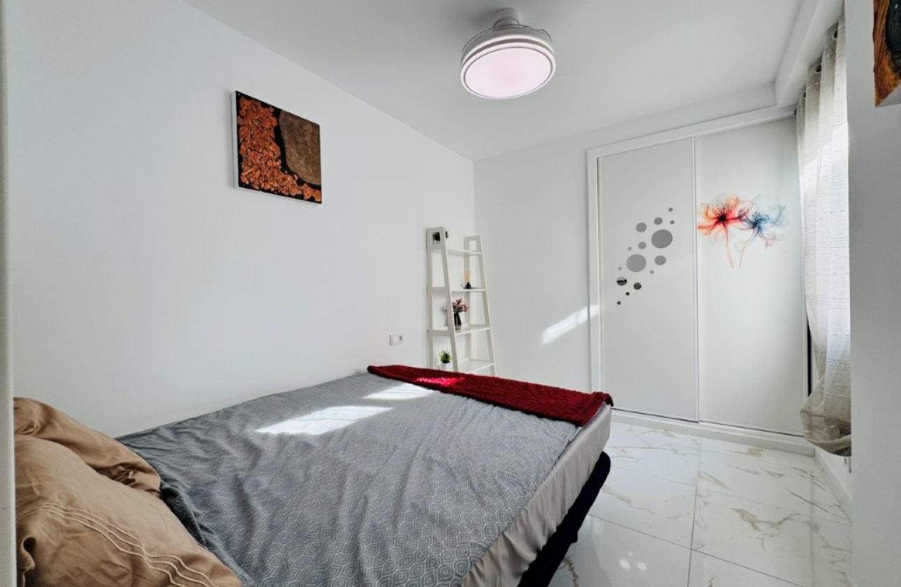 Rynek wtórny - Apartament - Torrevieja - La Mata